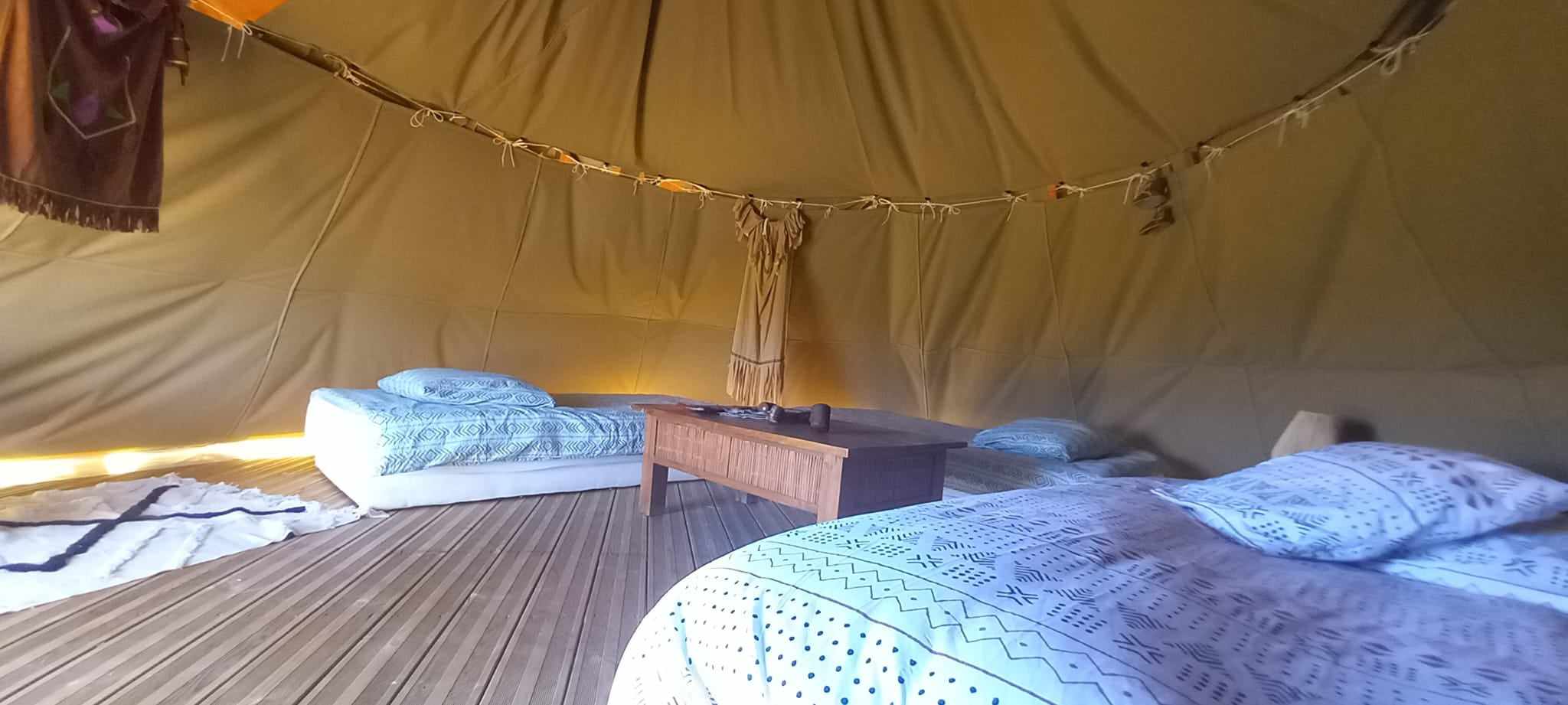 Tipi intérieur
